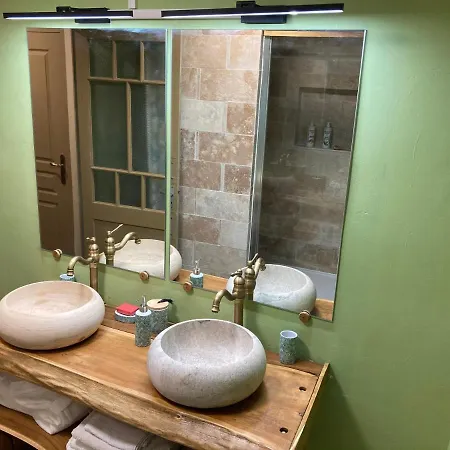 Chambres Pleine Nature Bed & Breakfast Laruscade
