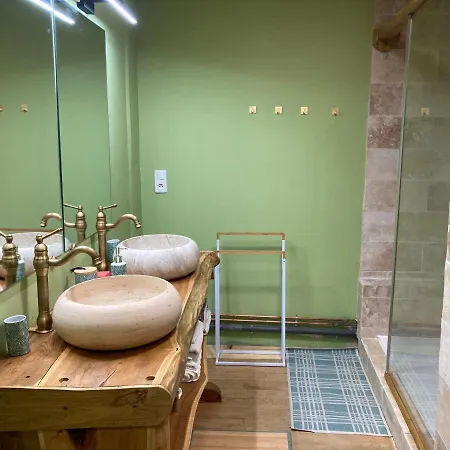 Bed & Breakfast Chambres Pleine Nature Laruscade